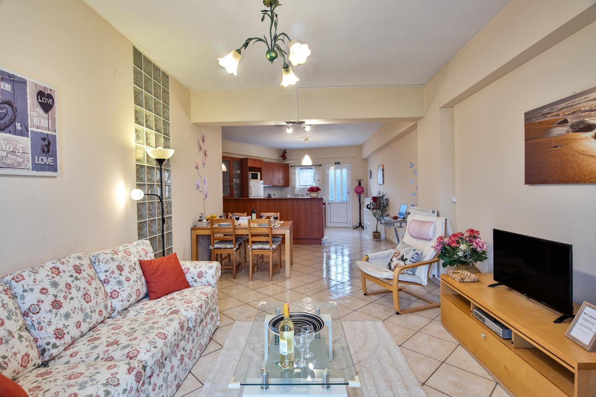 House Of Velenia - 2 Bedroom Apartment Near Old Town, Airport And Bus Station Corfu  Extérieur photo