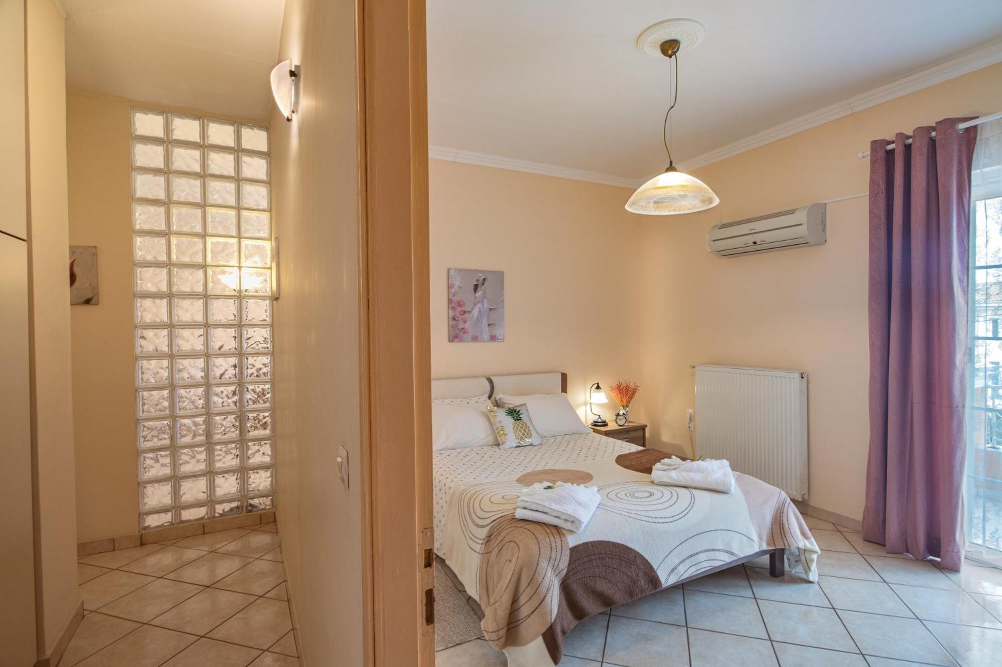 House Of Velenia - 2 Bedroom Apartment Near Old Town, Airport And Bus Station Corfu  Extérieur photo