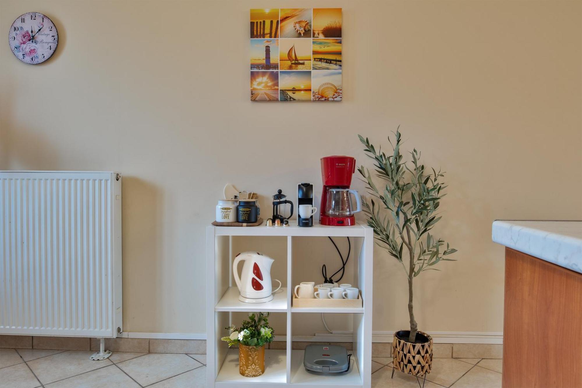 House Of Velenia - 2 Bedroom Apartment Near Old Town, Airport And Bus Station Corfu  Extérieur photo