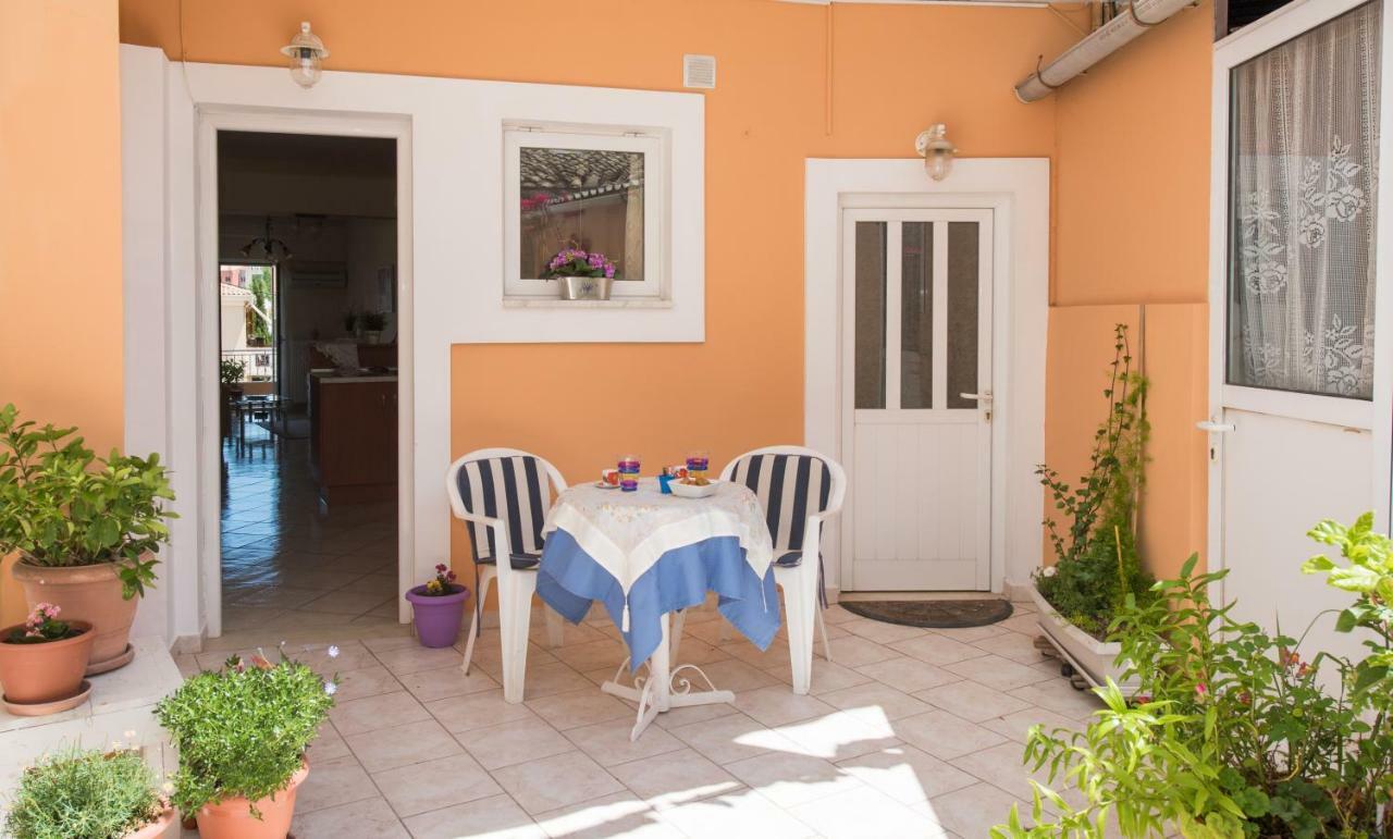 House Of Velenia - 2 Bedroom Apartment Near Old Town, Airport And Bus Station Corfu  Extérieur photo